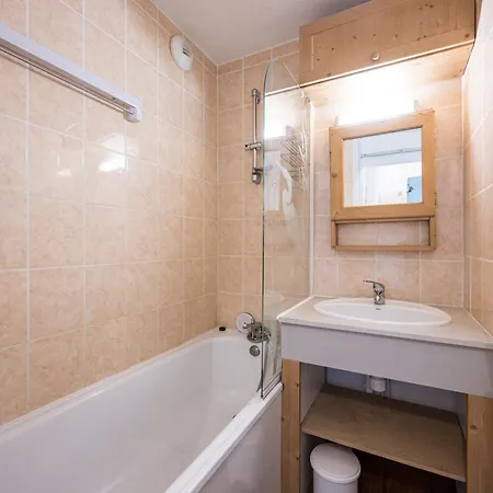 Cosy 2 Pieces A La Daille, 4 Pers, Acces Pistes Apartment